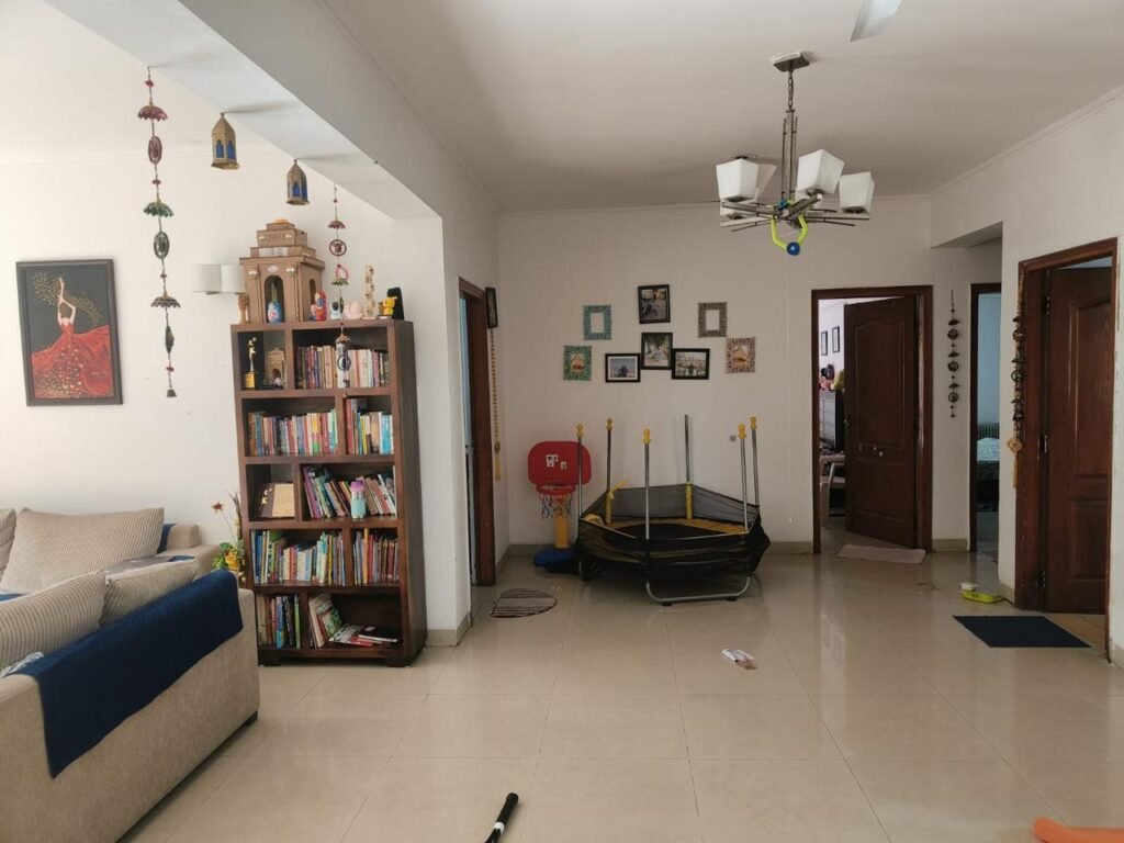 3 BHK with servant room, Vipul Greens, Sohna Road