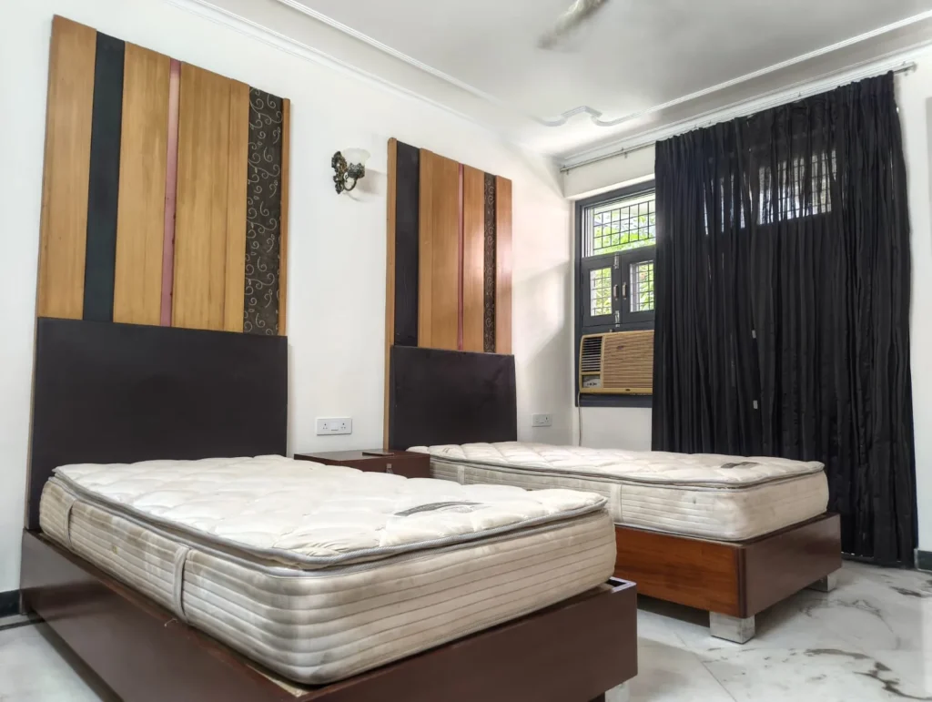 3 BHK furnished builder floor, S Block, Uppal Southend, Sector 49